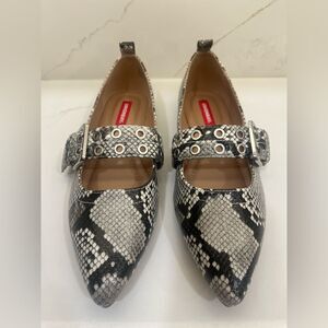 NWT Unionbay Clarice Snake Print Mary Jane Flats – Size 7.5